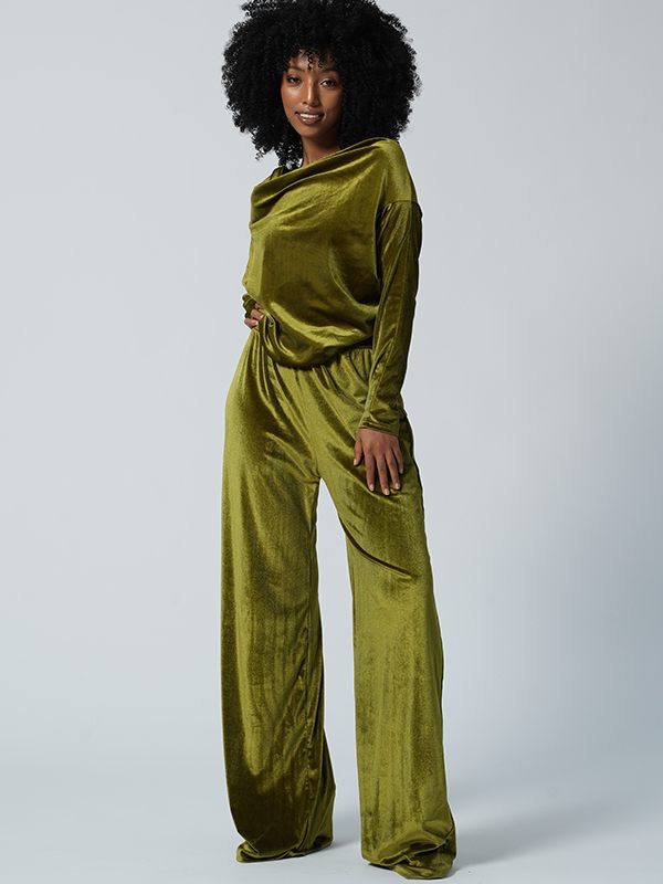 Crowl Neck Top & Wide Leg Pants Velvet Set -- sold out