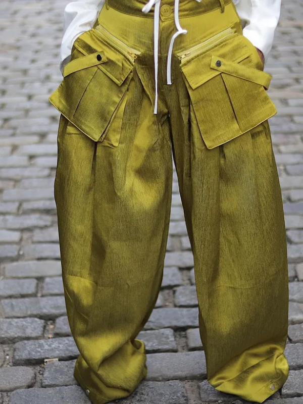 Wide-Leg Cargo Pants