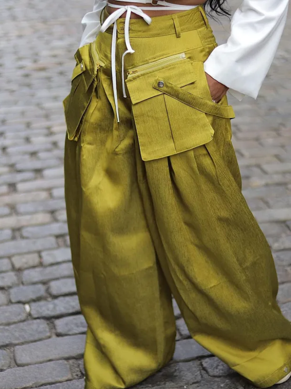 Wide-Leg Cargo Pants