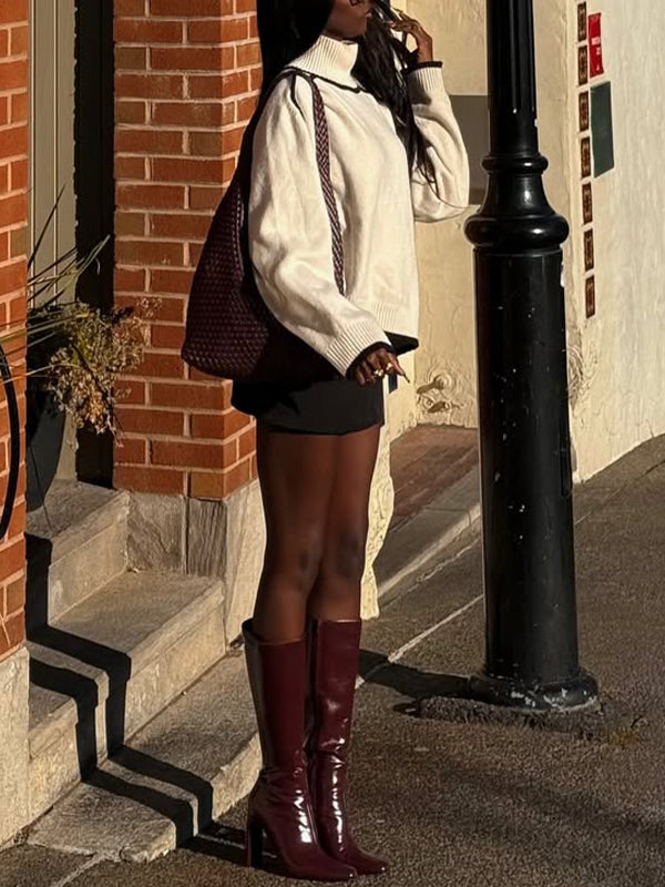 Piping Turtleneck Sweater