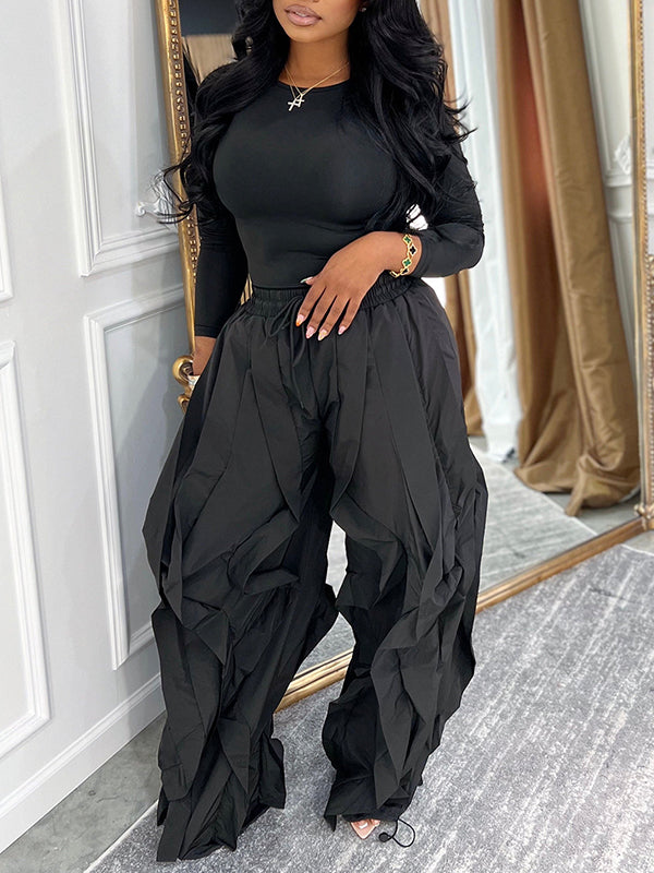 Solid Tee & Frilled Pants Set