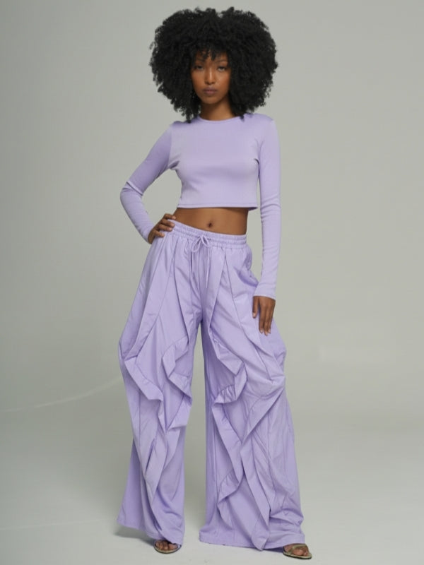 Solid Tee & Frilled Pants Set