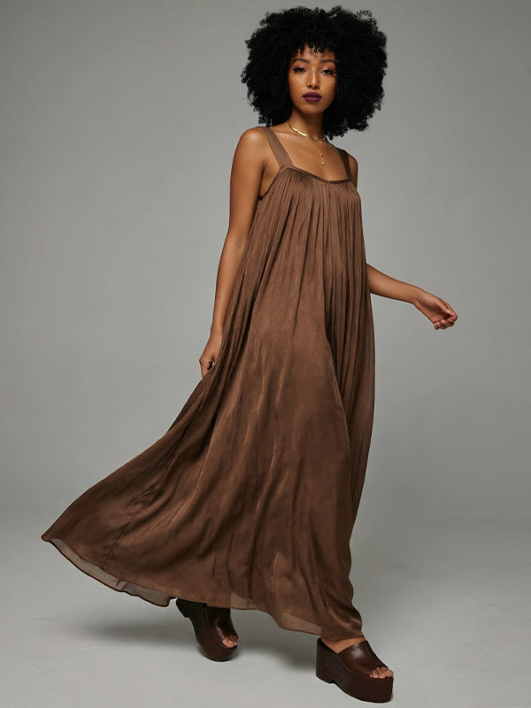Solid Pleated Sleeveless Maxi Dress