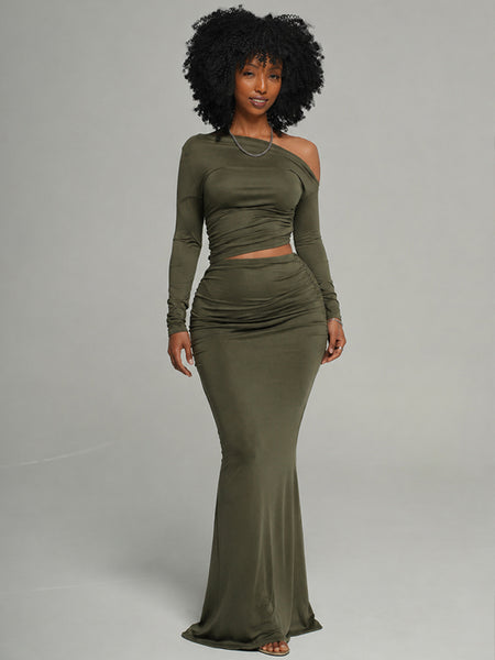 Solid Boat-Neck Top & Skirt Set