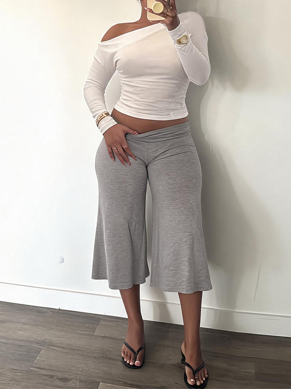 Boat-Neck Tee & Capri Pants Set