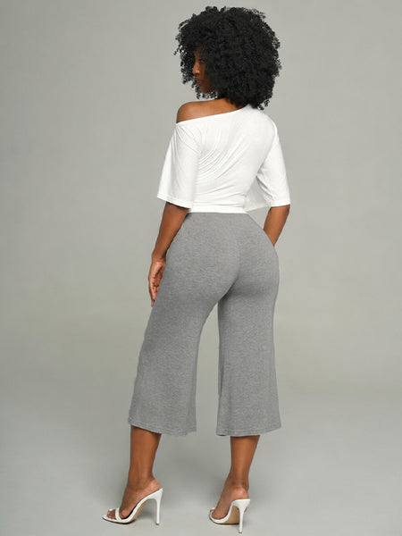 Boat-Neck Tee & Capri Pants Set