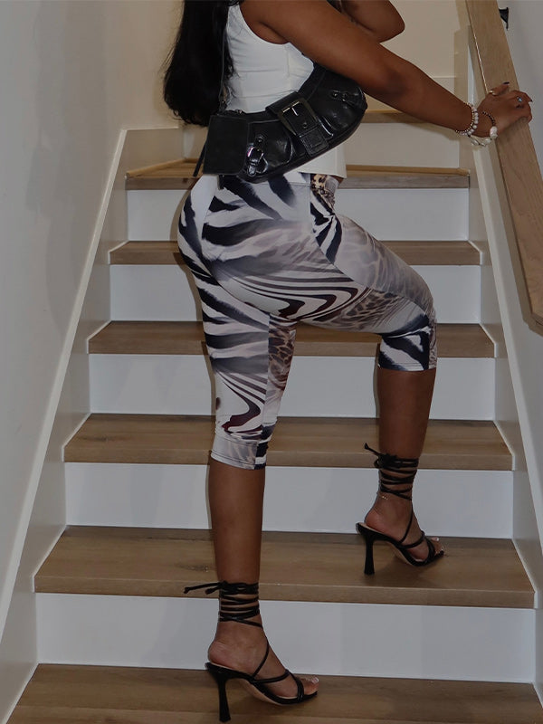 Printed Capri Pants